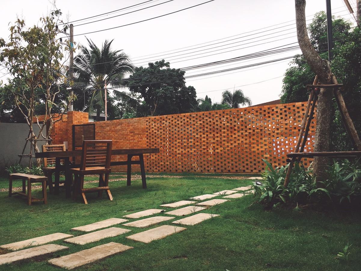 The Hommtel Chiang Mai Exterior foto